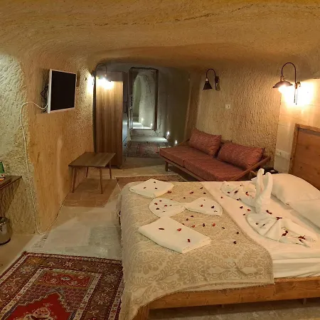 Feris Cave Szálloda