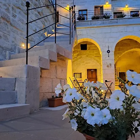Ξενοδοχείο Feris Cave