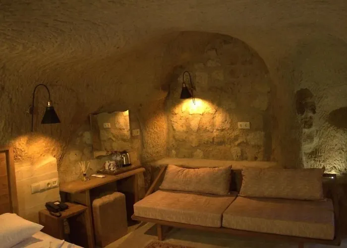 Hotel Feris Cave
